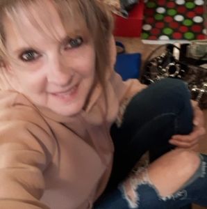 Meet your Posher, Nanette